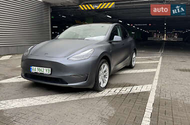 Внедорожник / Кроссовер Tesla Model Y 2023 в Киеве