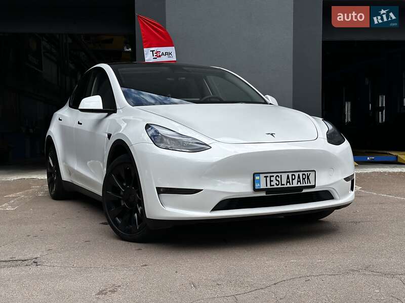 Внедорожник / Кроссовер Tesla Model Y 2023 в Киеве