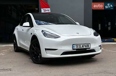 Внедорожник / Кроссовер Tesla Model Y 2023 в 