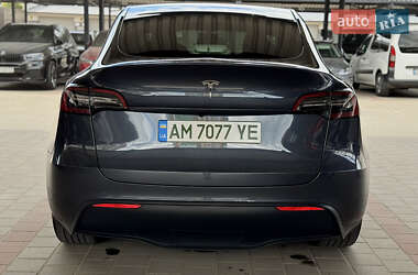 Внедорожник / Кроссовер Tesla Model Y 2023 в 