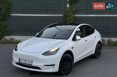 Внедорожник / Кроссовер Tesla Model Y 2023 в Владимире