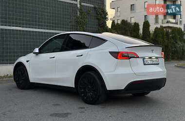 Внедорожник / Кроссовер Tesla Model Y 2023 в 
