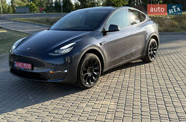 Позашляховик / Кросовер Tesla Model Y 2022 в 