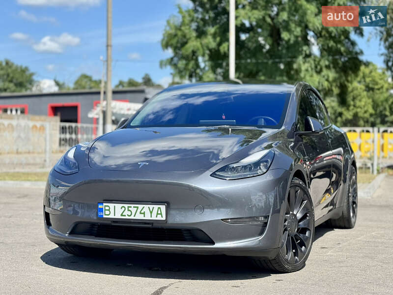 Внедорожник / Кроссовер Tesla Model Y 2022 в 