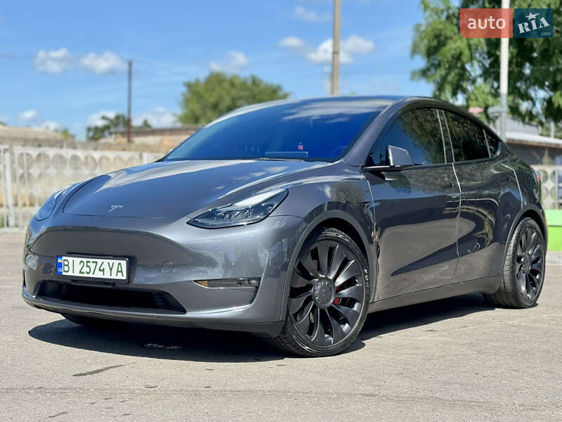 Внедорожник / Кроссовер Tesla Model Y 2022 в Лубнах