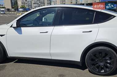 Внедорожник / Кроссовер Tesla Model Y 2020 в 