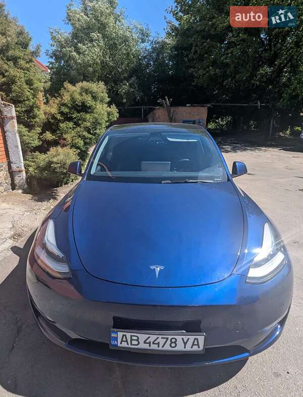 Tesla Model Y 2021