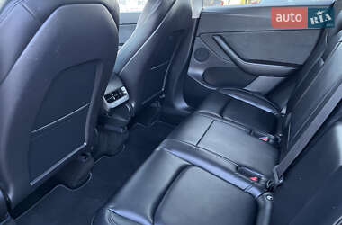 Внедорожник / Кроссовер Tesla Model Y 2022 в 