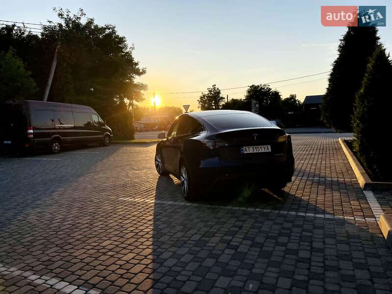 Внедорожник / Кроссовер Tesla Model Y 2020 в Ивано-Франковске