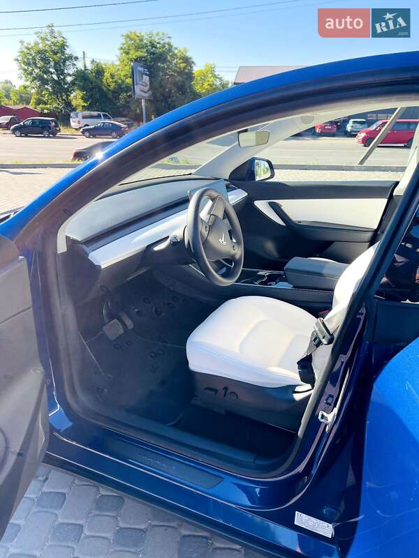 Внедорожник / Кроссовер Tesla Model Y 2020 в Ивано-Франковске