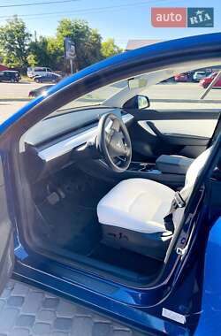 Внедорожник / Кроссовер Tesla Model Y 2020 в 