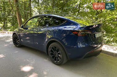 Внедорожник / Кроссовер Tesla Model Y 2023 в 