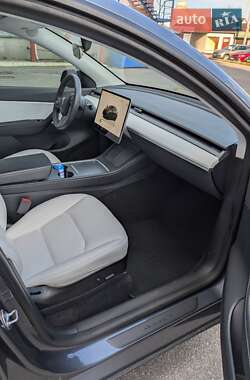 Внедорожник / Кроссовер Tesla Model Y 2022 в 