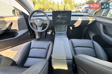 Внедорожник / Кроссовер Tesla Model Y 2024 в 