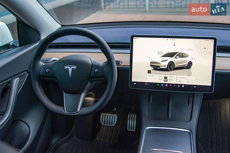 Внедорожник / Кроссовер Tesla Model Y 2022 в Киеве