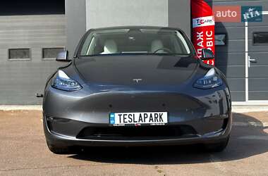 Позашляховик / Кросовер Tesla Model Y 2023 в 