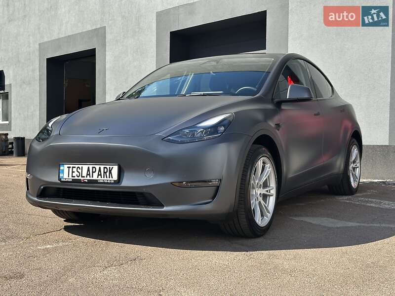 Позашляховик / Кросовер Tesla Model Y 2023 в Києві