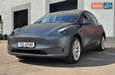 Внедорожник / Кроссовер Tesla Model Y 2023 в 