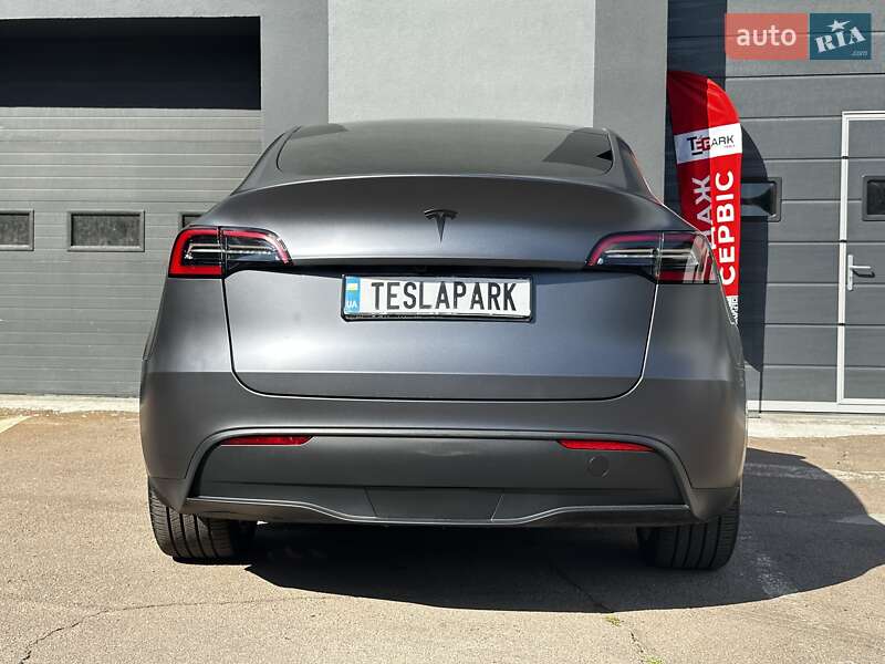 Позашляховик / Кросовер Tesla Model Y 2023 в Києві