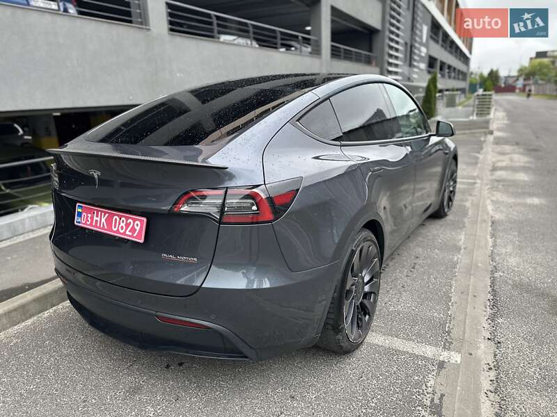 Внедорожник / Кроссовер Tesla Model Y 2022 в Львове