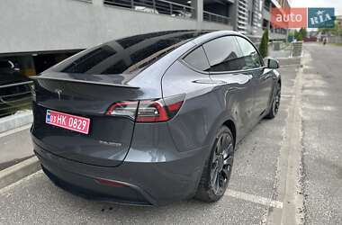 Внедорожник / Кроссовер Tesla Model Y 2022 в 