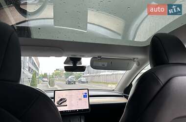 Внедорожник / Кроссовер Tesla Model Y 2022 в Львове