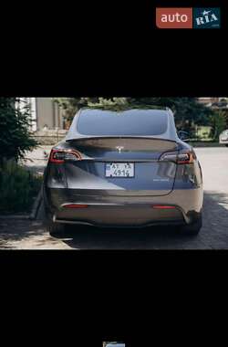 Внедорожник / Кроссовер Tesla Model Y 2023 в 