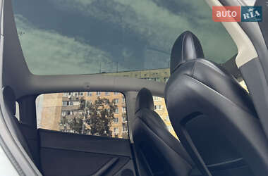 Внедорожник / Кроссовер Tesla Model Y 2022 в 