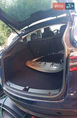 Позашляховик / Кросовер Tesla Model Y 2023 в 
