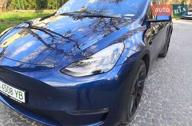 Внедорожник / Кроссовер Tesla Model Y 2021 в 