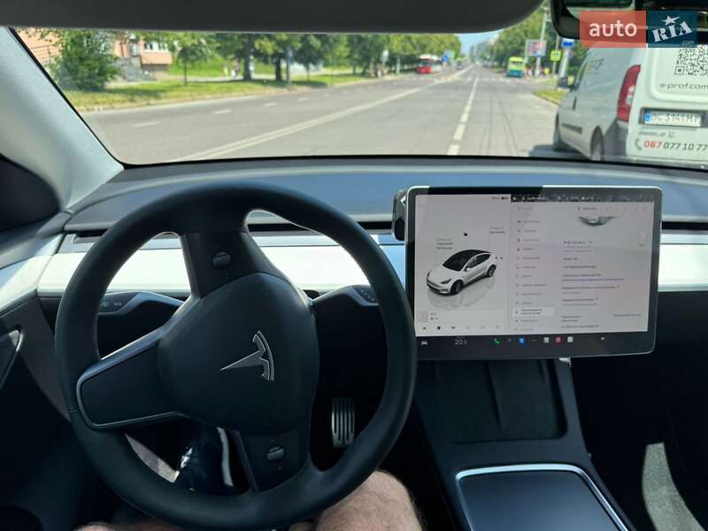 Позашляховик / Кросовер Tesla Model Y 2023 в Львові