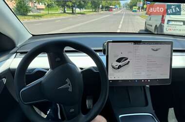 Внедорожник / Кроссовер Tesla Model Y 2023 в 