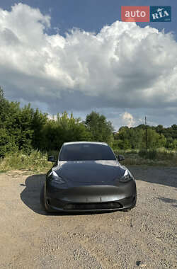 Позашляховик / Кросовер Tesla Model Y 2022 в 