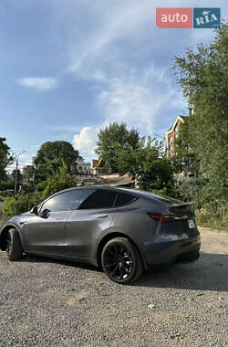 Позашляховик / Кросовер Tesla Model Y 2022 в 