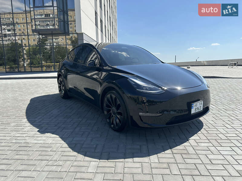 Внедорожник / Кроссовер Tesla Model Y 2022 в Днепре