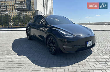 Позашляховик / Кросовер Tesla Model Y 2022 в 