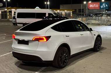 Внедорожник / Кроссовер Tesla Model Y 2022 в 