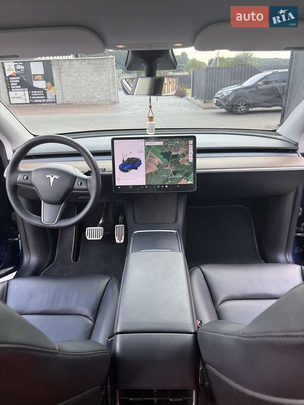 Внедорожник / Кроссовер Tesla Model Y 2021 в 