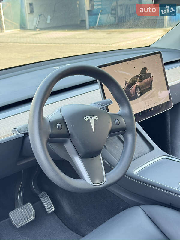 Позашляховик / Кросовер Tesla Model Y 2023 в Львові
