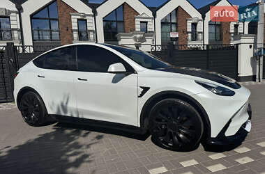 Позашляховик / Кросовер Tesla Model Y 2022 в 