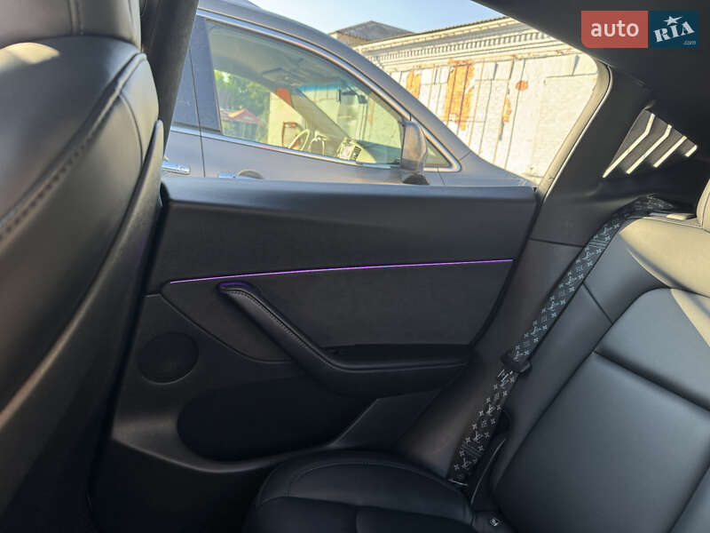 Внедорожник / Кроссовер Tesla Model Y 2022 в Белой Церкви фото 18 Внедорожник / Кроссовер Tesla Model Y 2022 в Белой Церкви