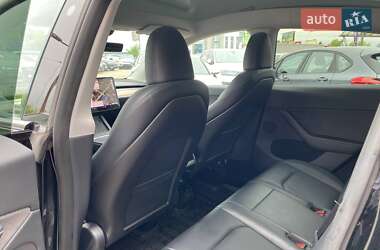Позашляховик / Кросовер Tesla Model Y 2023 в 