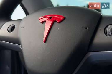 Позашляховик / Кросовер Tesla Model Y 2022 в 