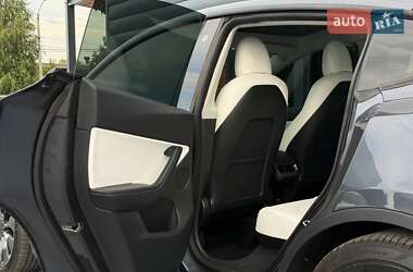 Позашляховик / Кросовер Tesla Model Y 2022 в 