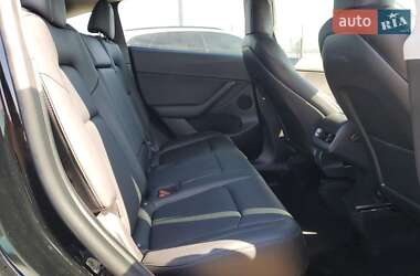 Внедорожник / Кроссовер Tesla Model Y 2022 в 