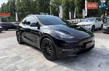 Позашляховик / Кросовер Tesla Model Y 2021 в 