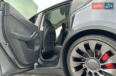 Позашляховик / Кросовер Tesla Model Y 2022 в 