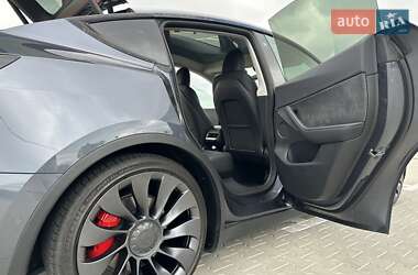 Позашляховик / Кросовер Tesla Model Y 2022 в 