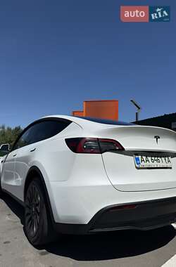 Внедорожник / Кроссовер Tesla Model Y 2021 в 