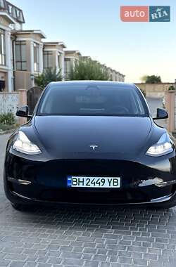 Позашляховик / Кросовер Tesla Model Y 2022 в 